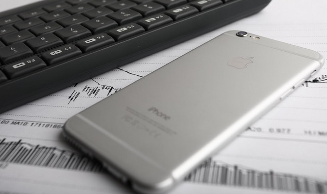 中国消费者不愿频繁更换手机 美媒:对苹果是坏消息_行业观察_电商之家