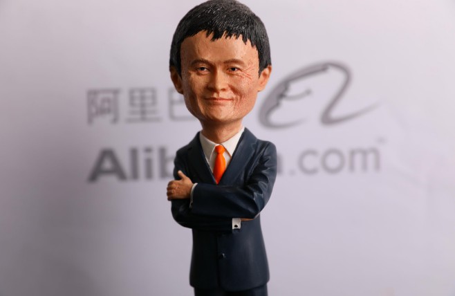 马云和杨致远喝了一杯10亿美元的清酒_人物_电商之家