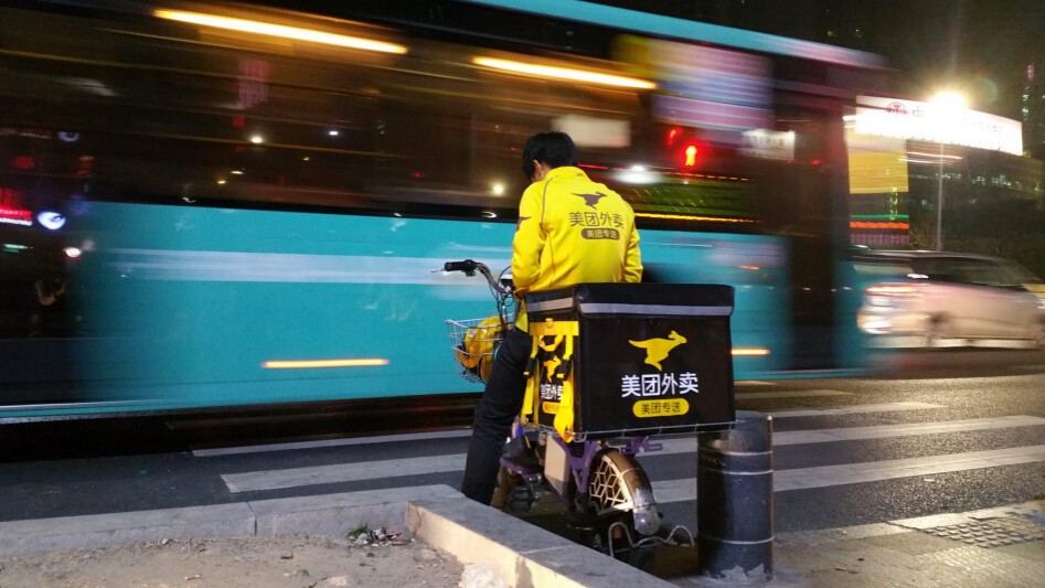 外卖平台急刹车：规范市场重在常态监管_O2O_电商之家