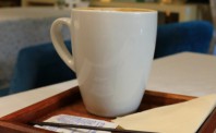香飘飘现欲重操旧业 开奶茶店能否解主业隐忧？