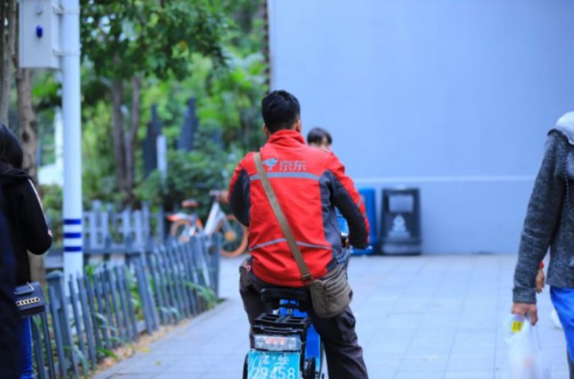 刘强东绝地反击！_行业观察_电商之家