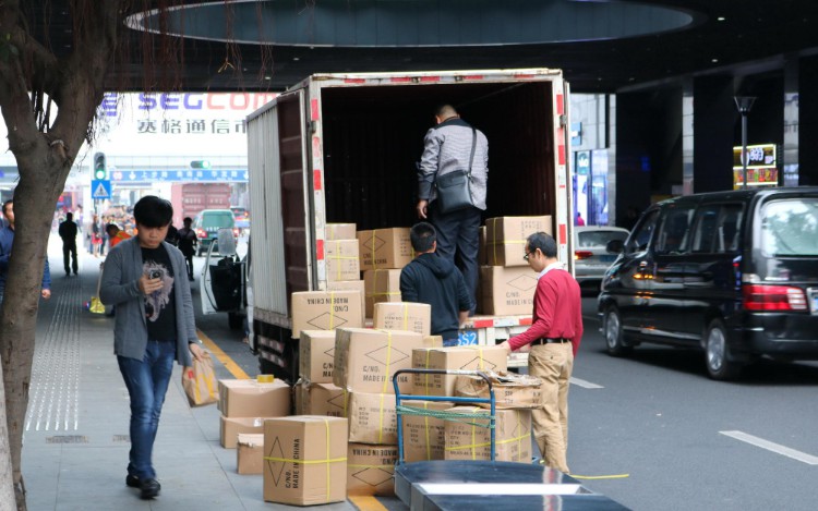 福田戴姆勒获长沙智能重卡开放道路测试牌照_物流_电商之家