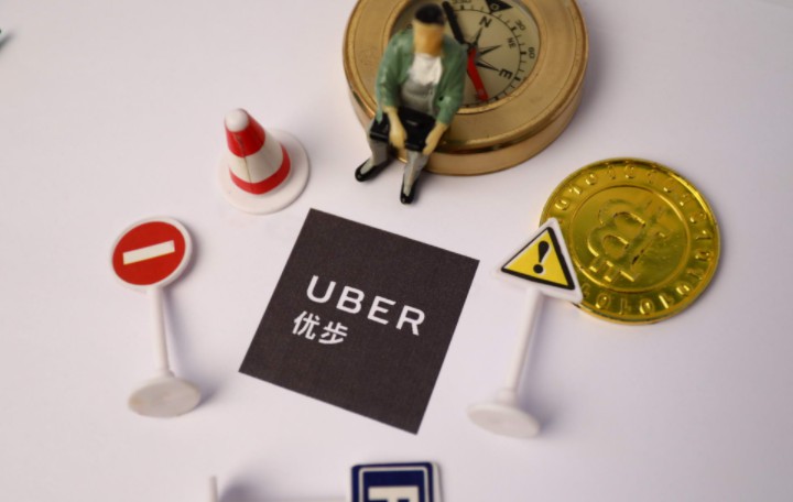 Uber调整打车应用 乘客可自行选择司机_O2O_电商之家