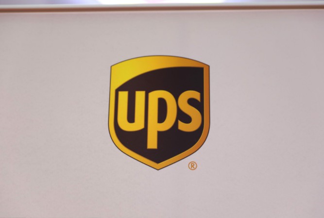 UPS免费向中国运送超200万只口罩和过万套防护装备_物流_电商之家