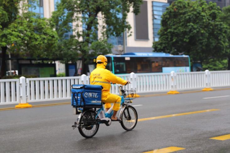 一战和淘宝、京东齐名，因为2支口罩连崩三次后，新的医药电商巨头诞生了！_行业观察_电商之家