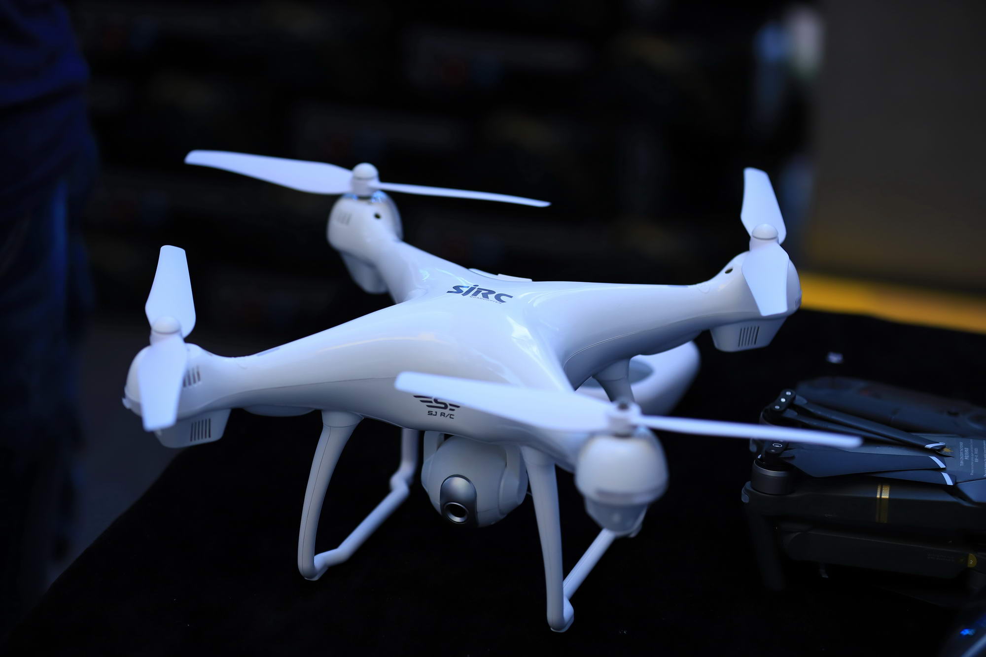 亚马逊Prime Air部门换帅 或加速无人机物流商业进度_跨境电商_电商之家