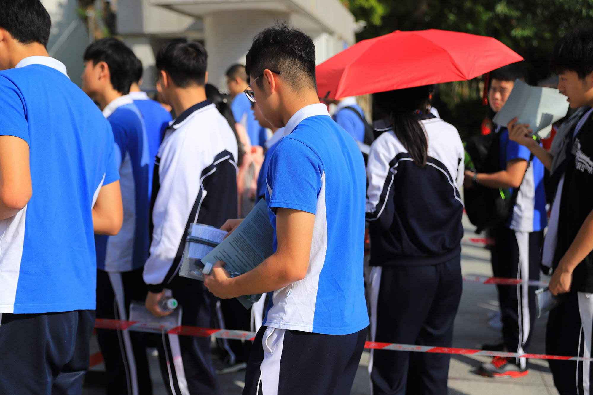 淘宝数据：高考前一周近200万人搜索“高考减压”_零售_电商之家