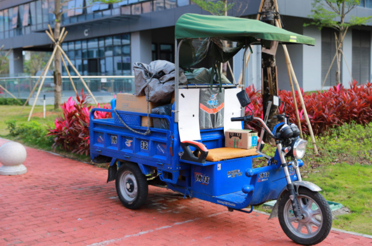 政协委员：建议允许快递服务电动三轮车在海口市通行_行业观察_电商之家